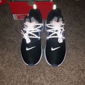 Women’s Nike React Presto size 9